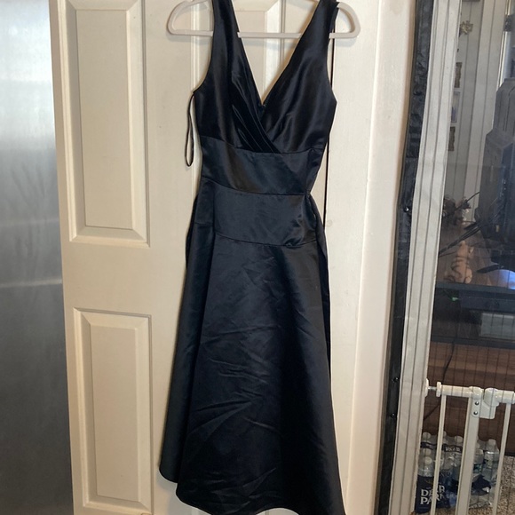 BCBG Dresses & Skirts - BCBG Paris gorgeous black sheen look dress size 6